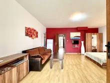 Panorama Bay 1 | Двухкомнатная квартира у моря с видом на бассейн в Свети Власе