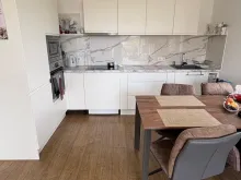 Pomorie Residence | Dwupokojowy apartament nad morzem w nowoczesnym kompleksie w Pomorie