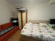 Venera Palace | Studio z podziałem na strefy: kuchnia, salon i sypialnia