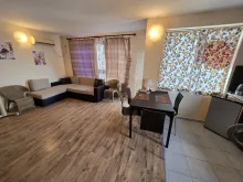 Elitonia 2 | Dwupokojowy apartament nad morzem w Ravadzie