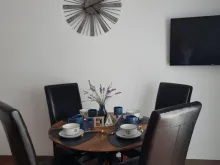 Stół obiadowy w mieszkaniu
