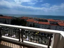 taras z widokiem na morze