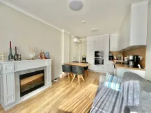 Ravda | Trzypokojowy apartament w centrum z tarasem i basenem