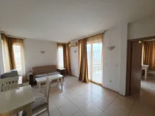 Tria Apartments | kompleks mieszkaniowy nad morzem w kurorcie Słoneczny Brzeg