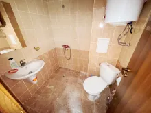 łazienka z prysznicem