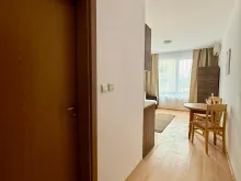 wejscie do mieszkania ,korytarz