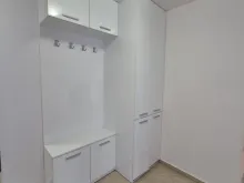 meble w przedpokoju