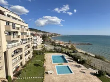 balkon kompleks, teren, basen