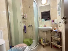 łazienka wc razem z kabina natryskową
