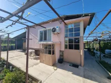 Dom w wsi Winarsko, obwód Burgas — 89 m² z działką 820 m²