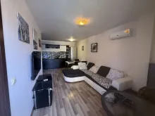 Kanapa i telewizor