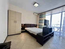 Tarsis Club & SPA | Duże studio z widokiem na miasto na Słonecznym Brzegu