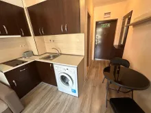 widok na aneks kuchenny w zabudowie