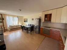 Trzypokojowa rezydencja na pierwszej linii z panoramą morza