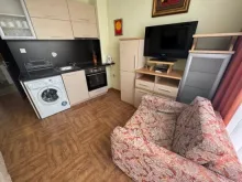 widok na pokój i aneks kuchenny