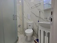 łazienka wc razem kabina natryskowa