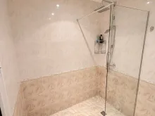 łazienka wc razem prysznic