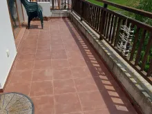 duży taras i panorama na morze