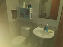 łazienka wc razem z kabiną natryskową