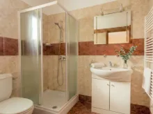 łazienka wc razem kabina natryskowa
