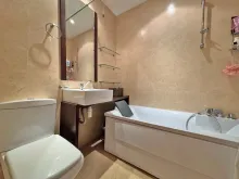 łazienka wc razem wanna