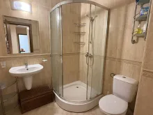 łazienka wc razem kabina natryskowa