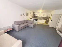 Sofa i meble kuchenne