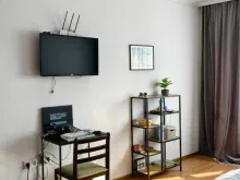 telewizor na ścianie