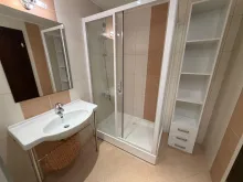 łazienka wc razem kabina natryskowa