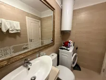 łazienka wc razem z kabiną natryskową