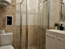 łazienka wc razem kabina natryskowa