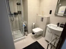 łazienka wc razem kabina natryskowa