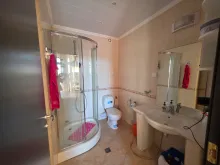 łazienka wc razem kabina natryskowa