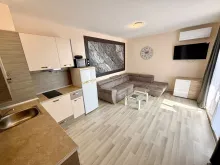 Sofa i strefa kuchenna