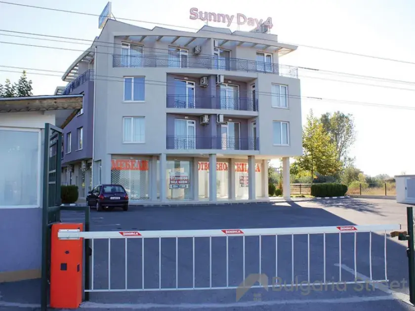 Fasada kompleksu