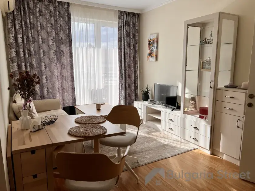 Mieszkanie w kompleksie melia 9