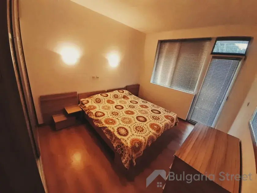 Sypialnia z łóżkiem