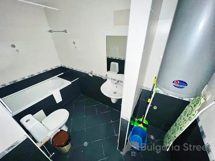 Łazienka z toaletą