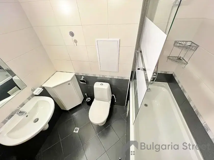 Łazienka z toaletą