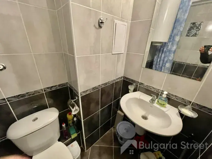 Łazienka z toaletą