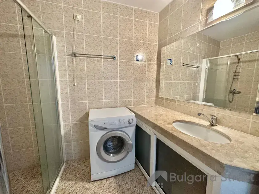 Łazienka z toaletą