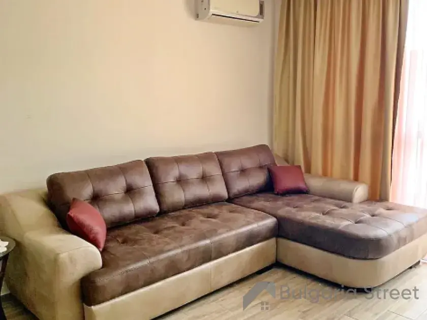 Sofa w pokoju dziennym