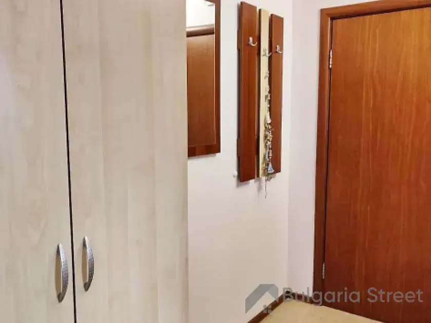 Szafa w przedpokoju