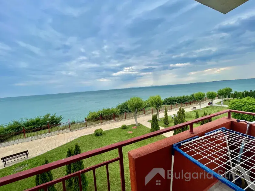 терраса с видом на море