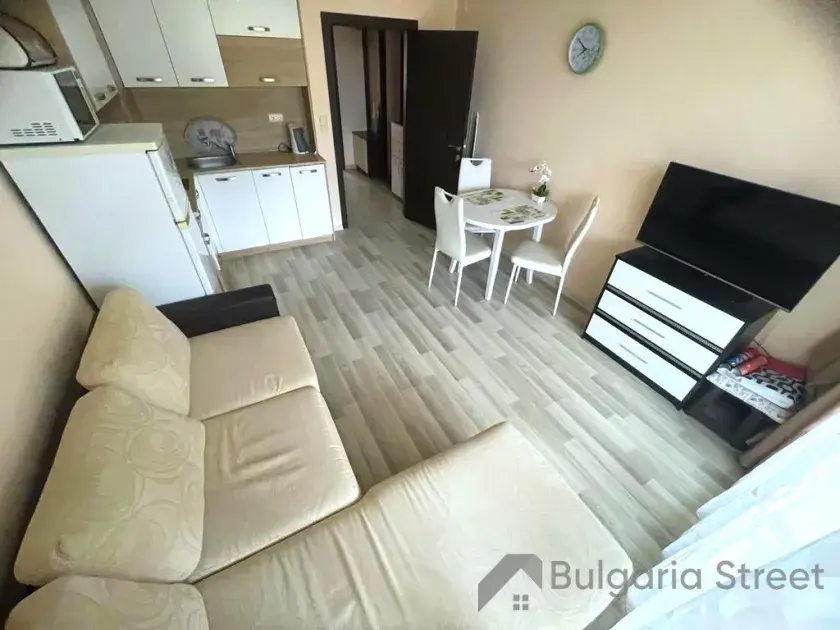 Sofa i telewizor