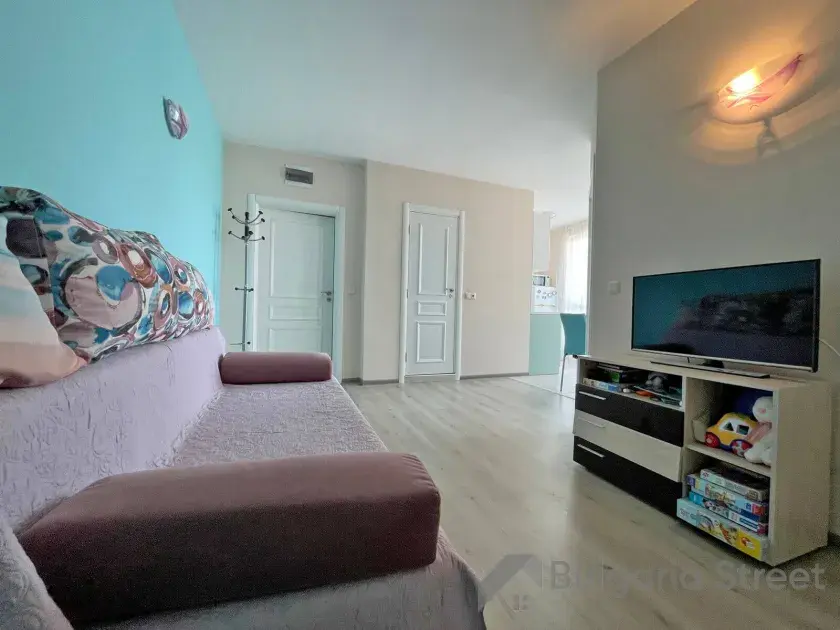 Sofa i telewizor