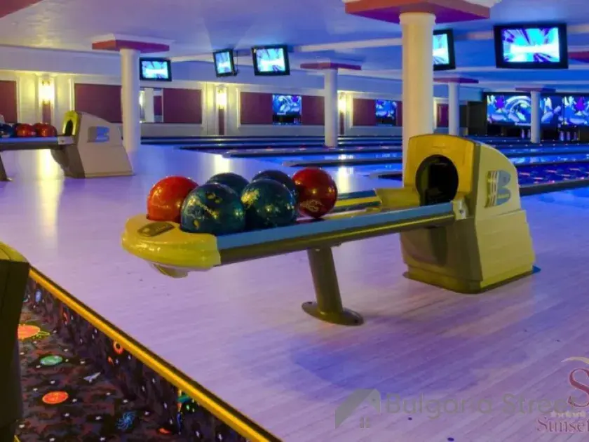 Bowling