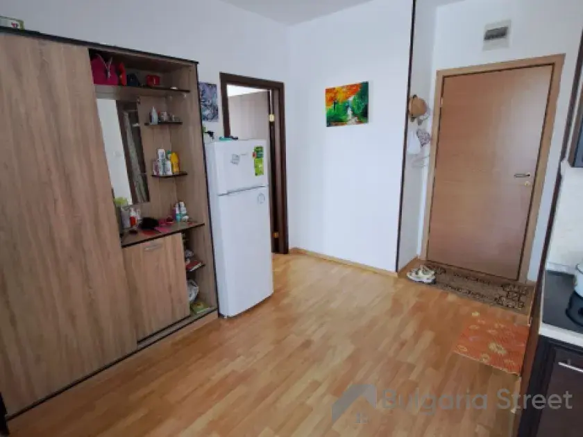 segment na przedpokój, lodówka