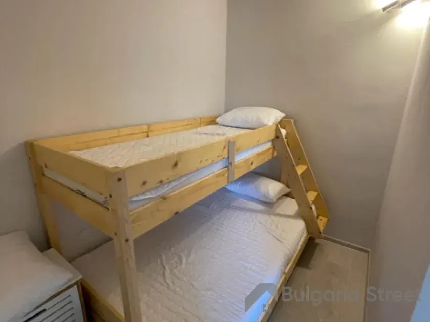 łóżko piętrowe