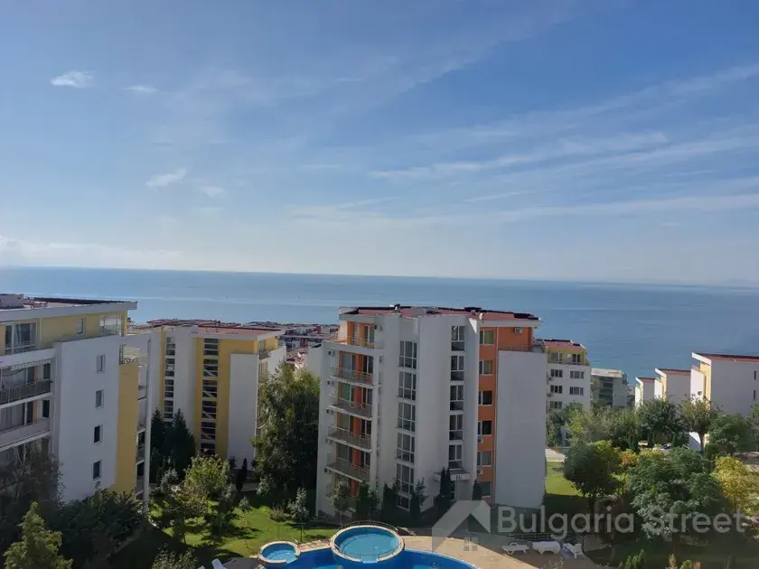 Widok na morze z tarasu